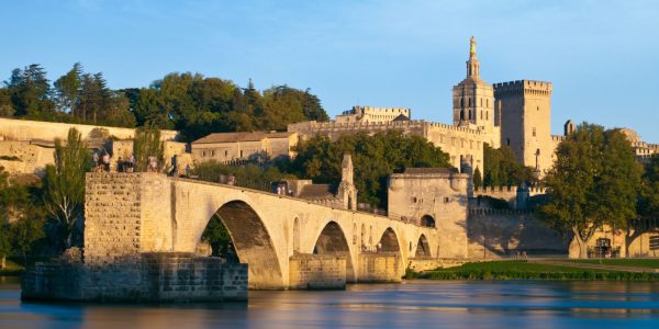 Article La Provence : CIPMed Dîner conférence : Donner du sens au numérique.